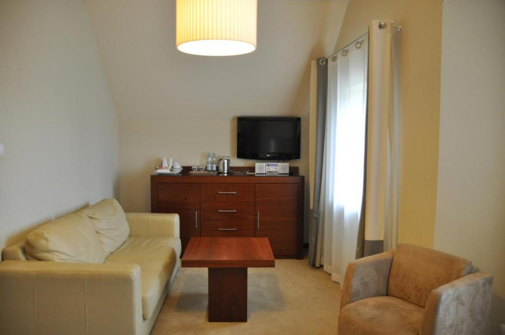 אלבלאג Hotel Atrium חדר תמונה